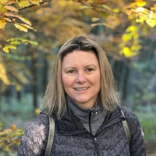 Miss Regina Sinkovicz - Professional therapist profile photo