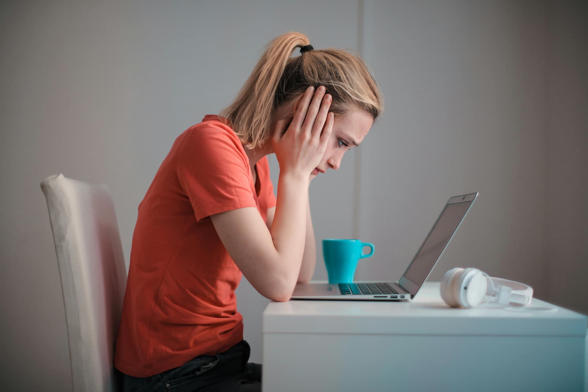 Symptoms of AvPD