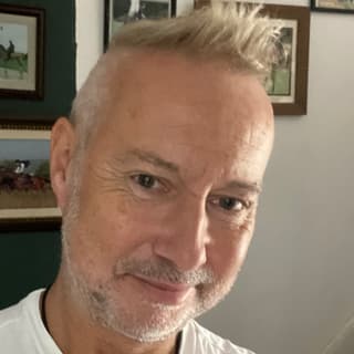 Mr Simon Vizard - Professional therapist profile photo