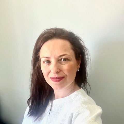 Mrs elena ciortescu - Professional therapist profile photo