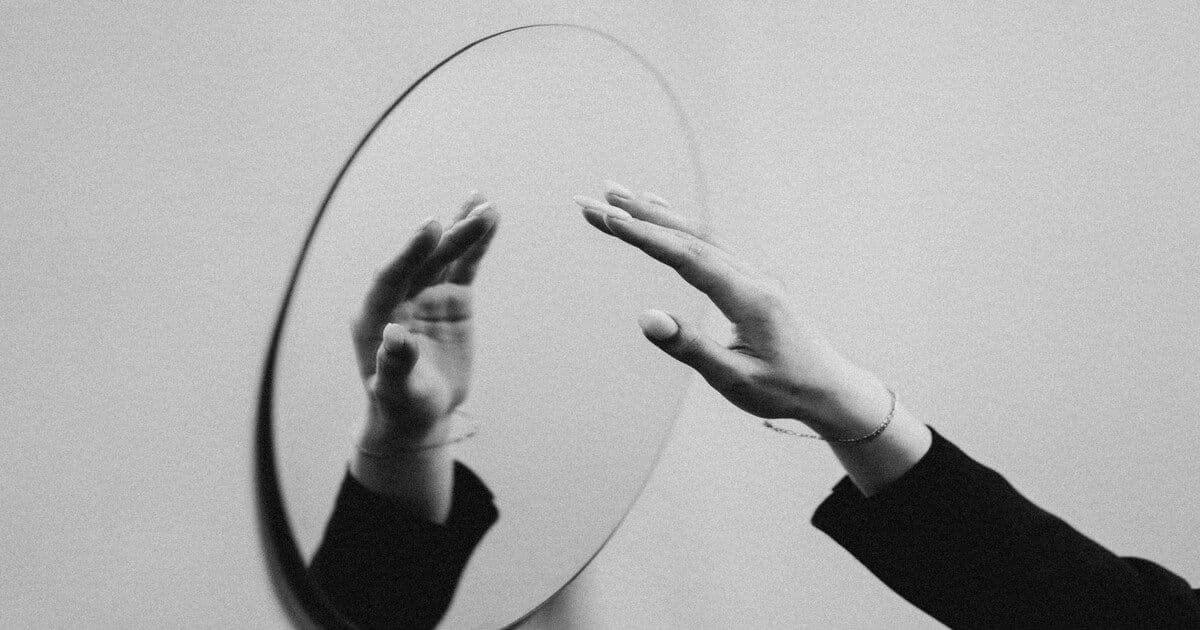 Identity Crisis: Signs, Causes and How to Cope