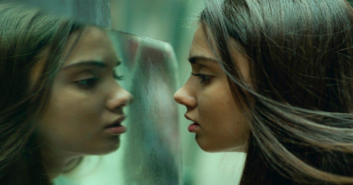 Body Image Concerns: Signs, Causes, and Coping Tips